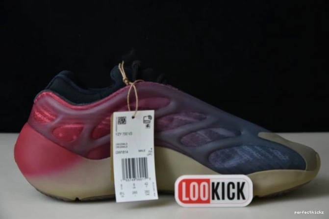 Carbon 700 GW1814 Adidas V3 Fade Yeezy 0822